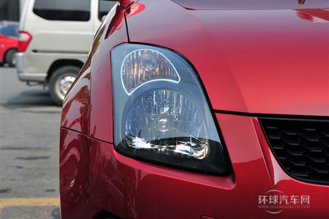 2013款 1.5L 手动运动版