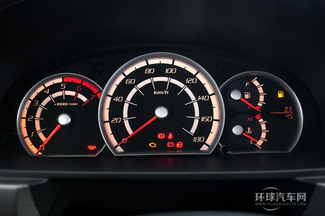 2011款 2.4L大海狮L 豪华型