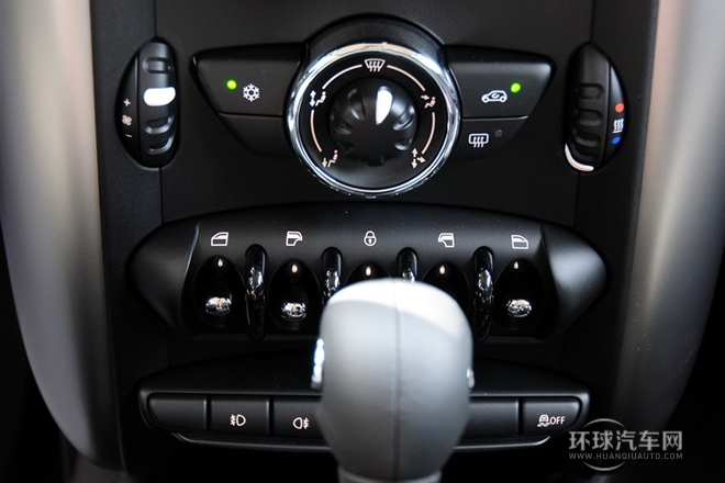 2011款 1.6L ONE