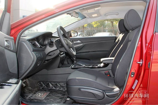 2014款 1.8L 自动舒适型