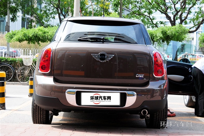 2011款 1.6L ONE