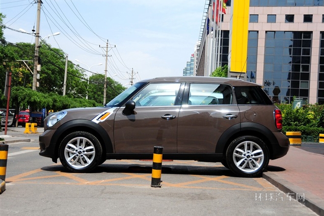 2011款 1.6L ONE