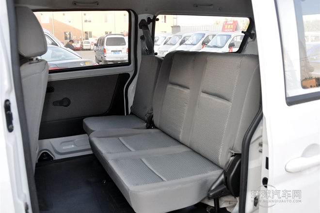 2013款 1.3L 标准型