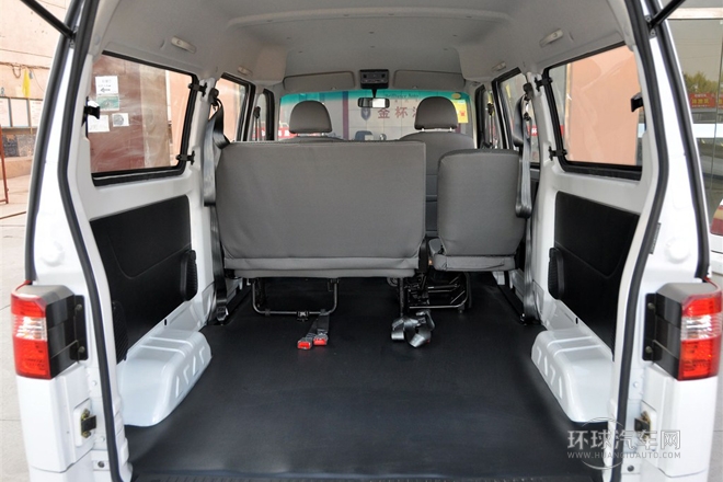 2013款 1.3L 标准型
