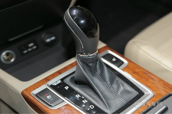 2014款 2.0L 自动旗舰型