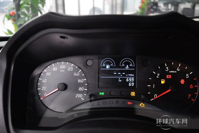 2013款 2.2L豪华型