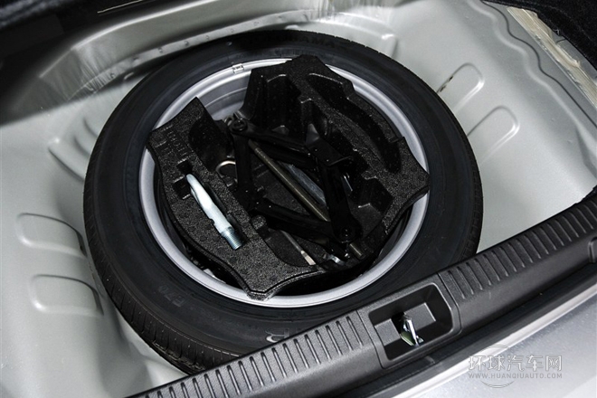 2011款 2.4L四驱豪华导航版