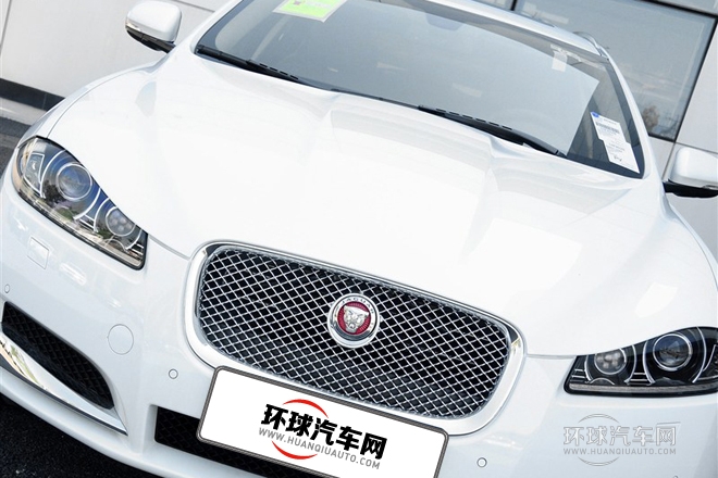 2015款 XF 2.0T Sportbrake 豪华版