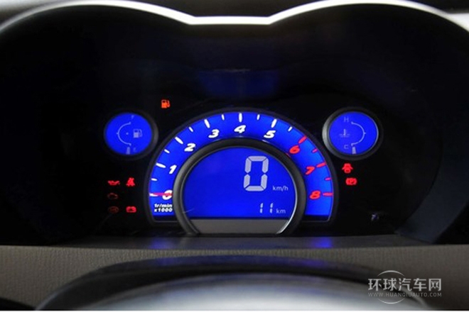 2012款 冠军版 1.3L 手动标准型