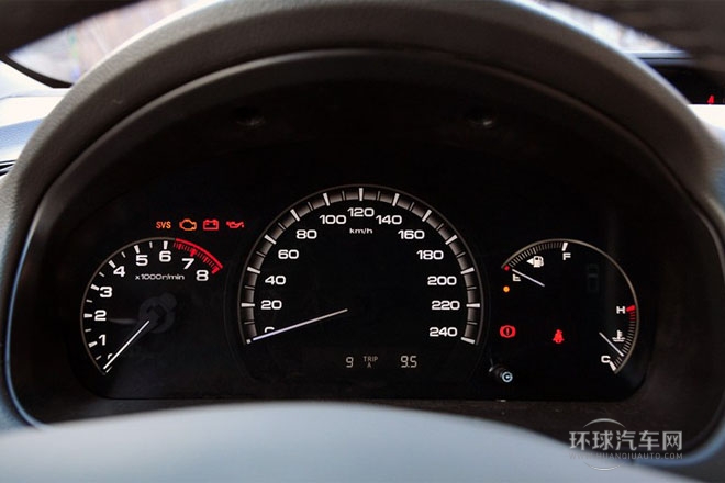 2013款 1.5L 自动舒适型