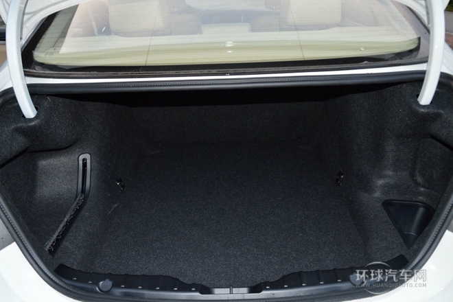 2014款 525Li 领先型