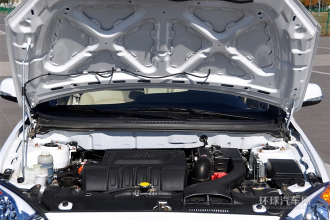 2012款 1.5L 手动旗舰型