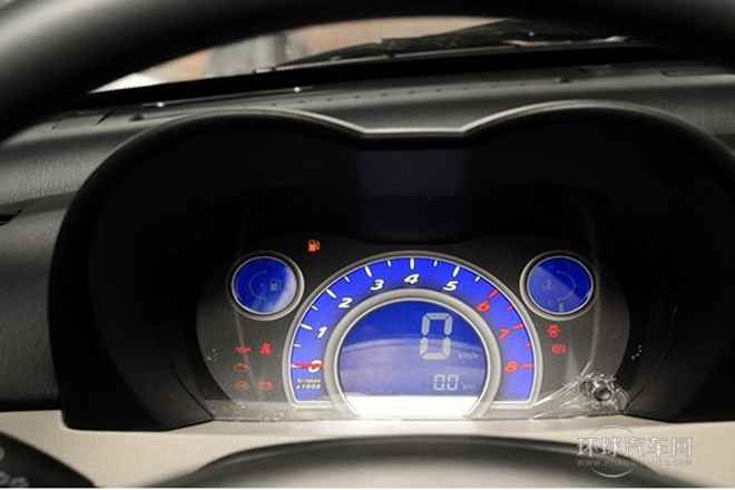 2012款 冠军版 1.3L 手动舒适型