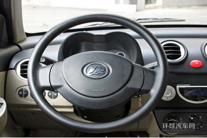 2012款 冠军版 1.3L 手动豪华型