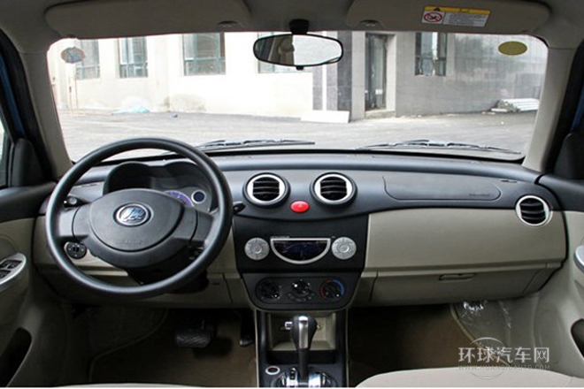 2012款 冠军版 1.3L 手动豪华型