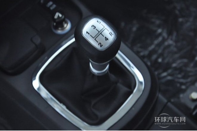 2014款 1.3L 手动标准型