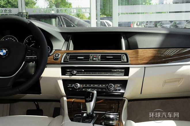 2014款 530Li 风尚设计套装
