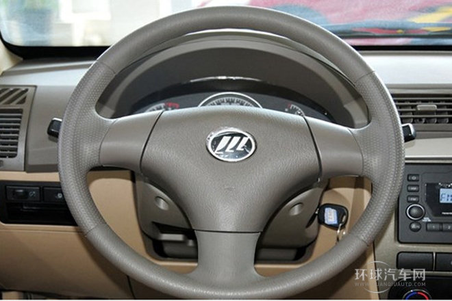 2012款 520i悦行版 1.3L 舒适型