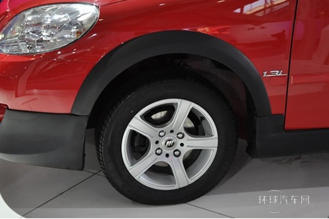 2011款 520i 1.3L 实用型