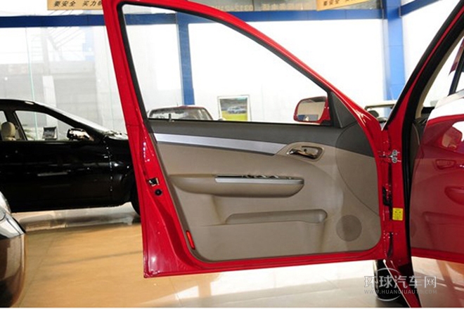 2011款 520i 1.3L 实用型