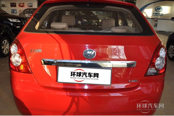 2011款 520i 1.3L 实用型