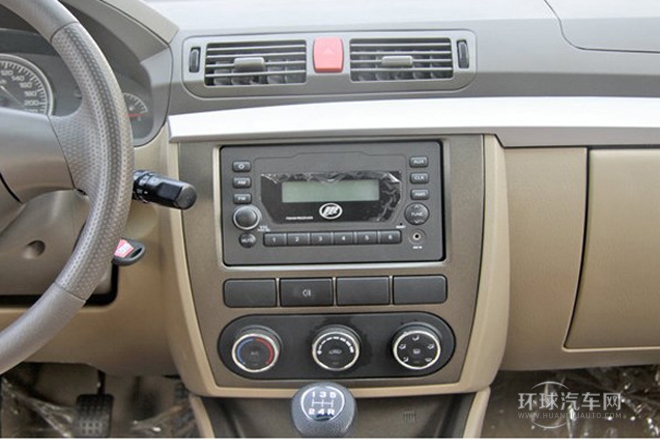 2011款 520i 1.3L 舒适型
