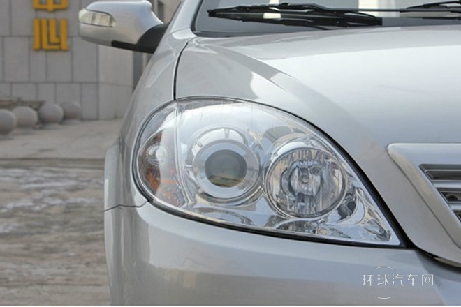 2011款 520i 1.3L 舒适型