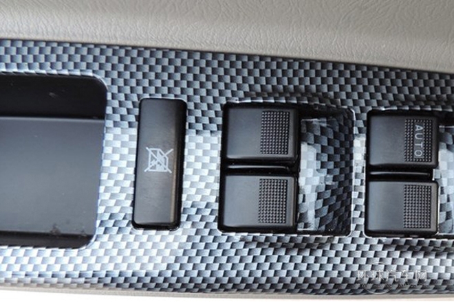 2011款 520领航版 1.5L 舒适型