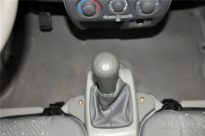2011款 1.0L豪华型LF465Q5