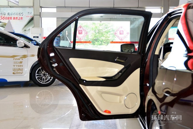 2013款 1.5TI 手动尊享型