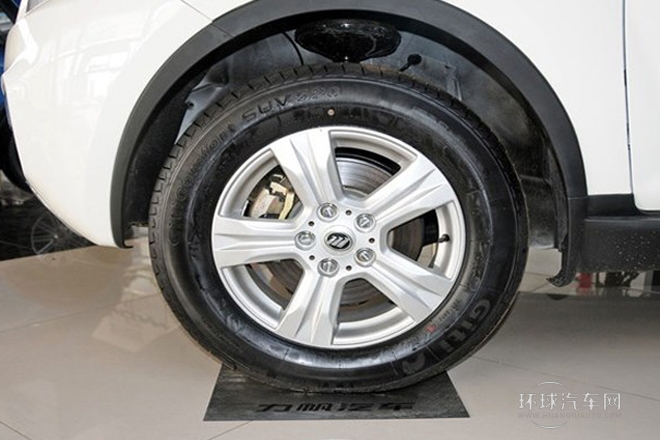 2013款 1.8L 冠军版