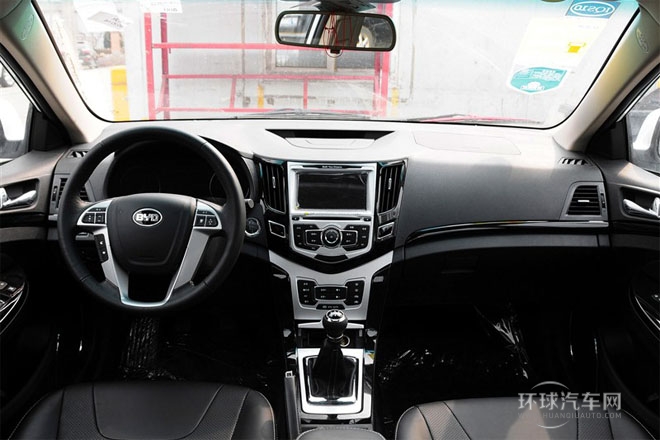 2014款 1.5L 手动舒适型