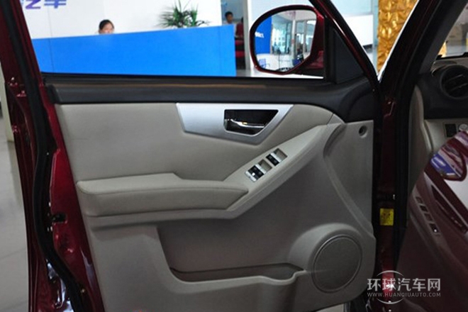 2012款 发现版 1.8L 豪华型