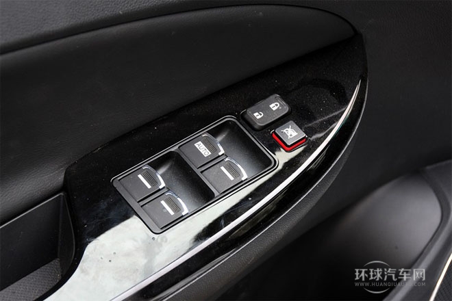 2014款 1.5L 手动豪华型