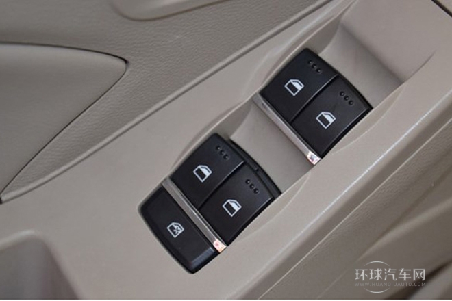 2014款 越级版 1.5L 标准型