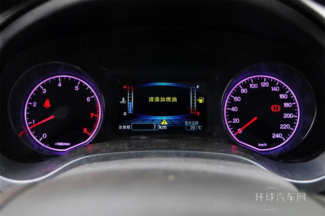 2014款 1.5TI 手动豪华型