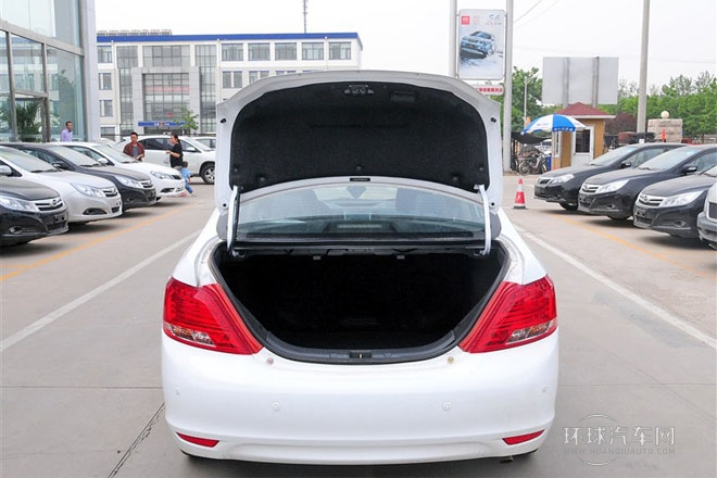 2014款 1.5TI 手动豪华型