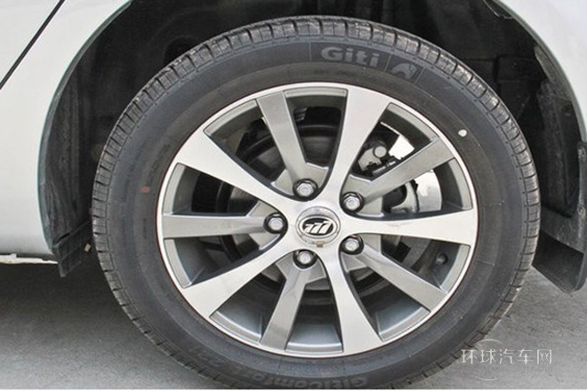 2013款 1.8L 舒雅标准型