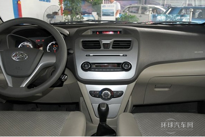 2014款 1.5L CVT标准型
