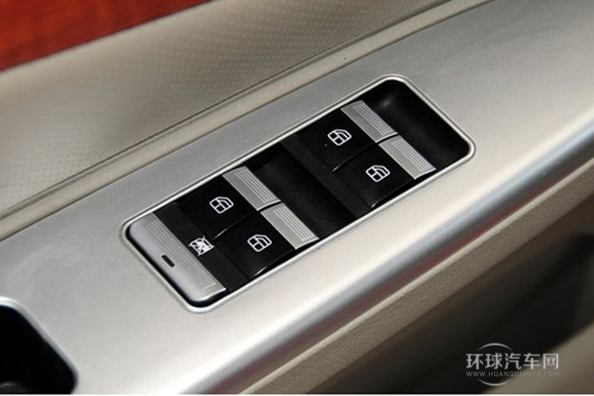 2012款 1.5L 手动舒适C型