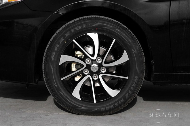 2014款 1.5T 手动趣控型