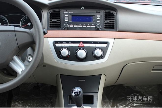 2012款 1.5L 手动豪华型