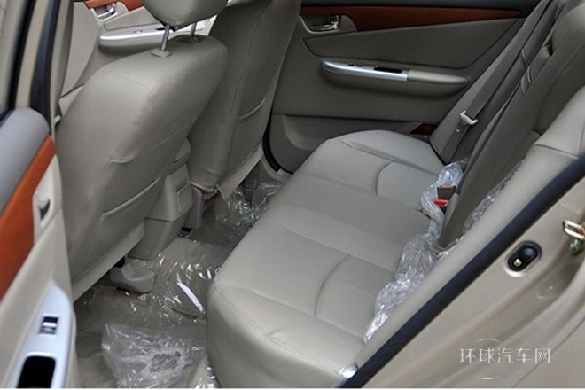 2012款 1.5L 手动舒适A型CNG