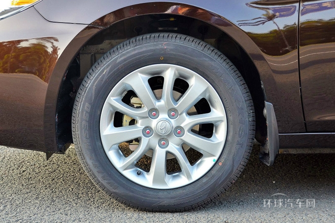 2014款 1.5L CVT豪华型