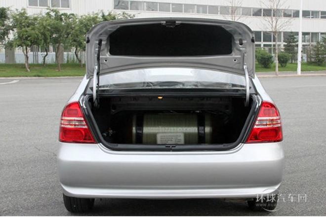 2012款 1.5L 手动舒适B型CNG