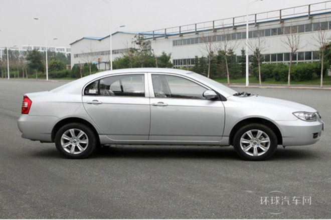2012款 1.5L 手动舒适B型CNG