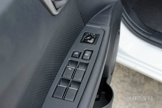 2014款 1.5L 手动舒雅型