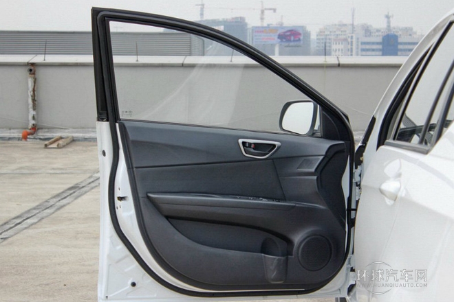 2014款 1.5L 手动舒雅型