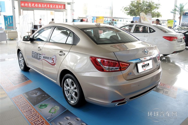 2014款 1.6L 自动尊贵型