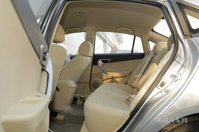 2014款 1.5L 手动舒适型
